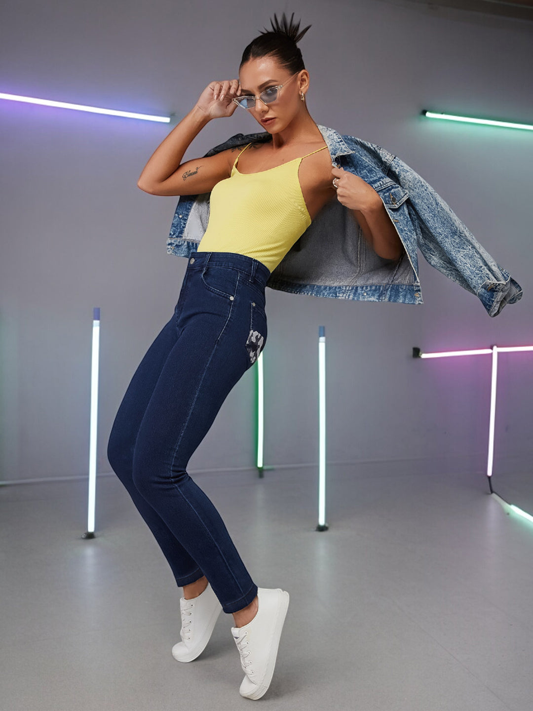 CHASEstretch™ Navy-Blue Skinny-Fit Mid-Rise Denim Jeans