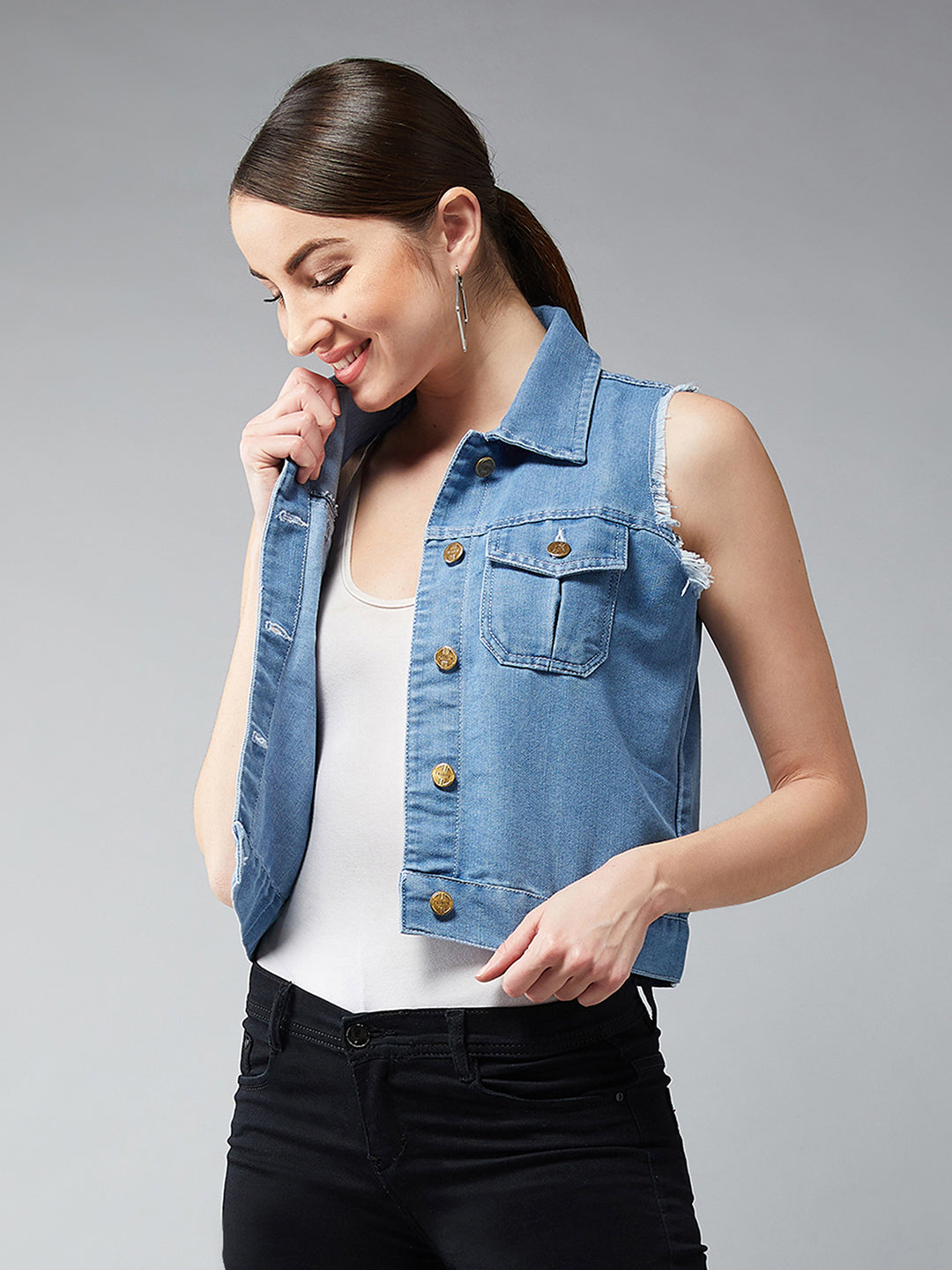 Women's Light Blue Polo Neck Sleeveless Denim Solid Buttoned Ice Wash Raw Edge Detailing Crop Denim Jacket
