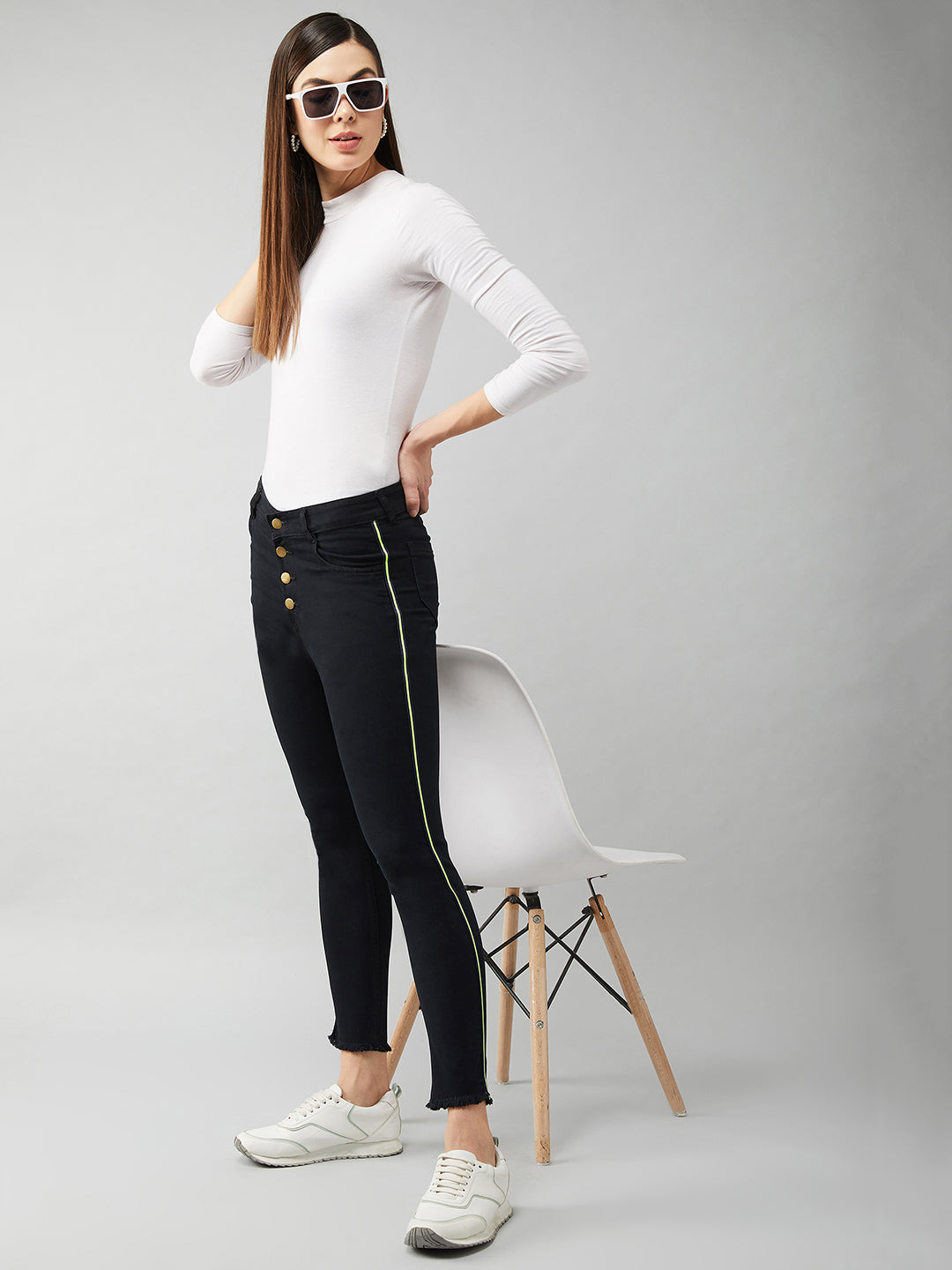Women's Black Skinny-Fit High-Rise Cropped Stretchable Denim Jeans