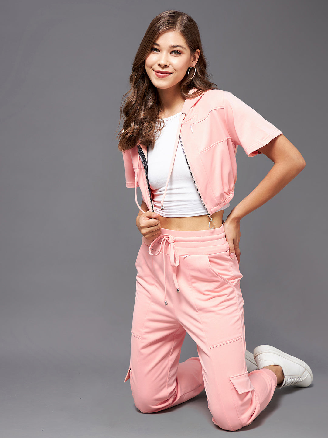 Women's Peach Round Short Polyester Solid Crop Regular Co-ord Set