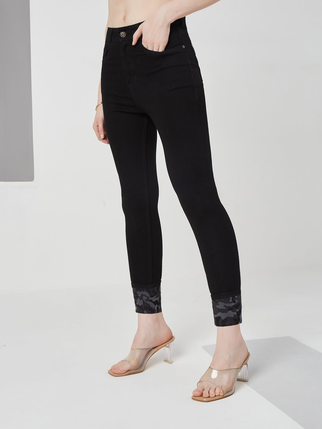 Black high-rise Slim Fit Stretchable Denim Jeans for Women