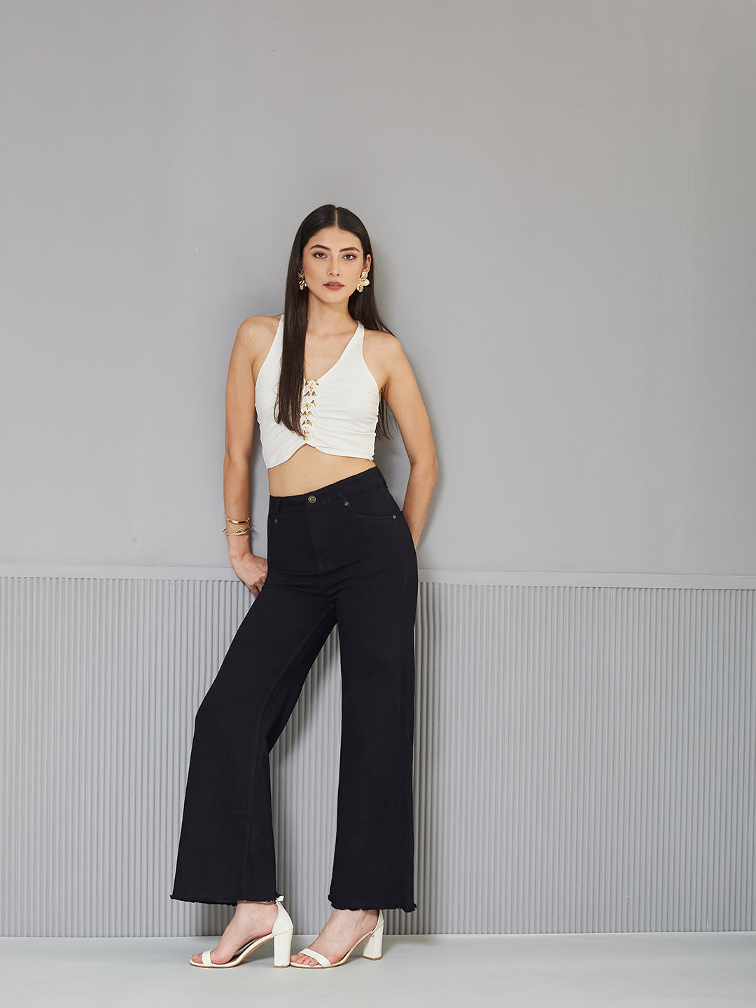 Black High-Rise clean-look Regular-Length Stretchable Wide-Leg Denim Jeans for Women