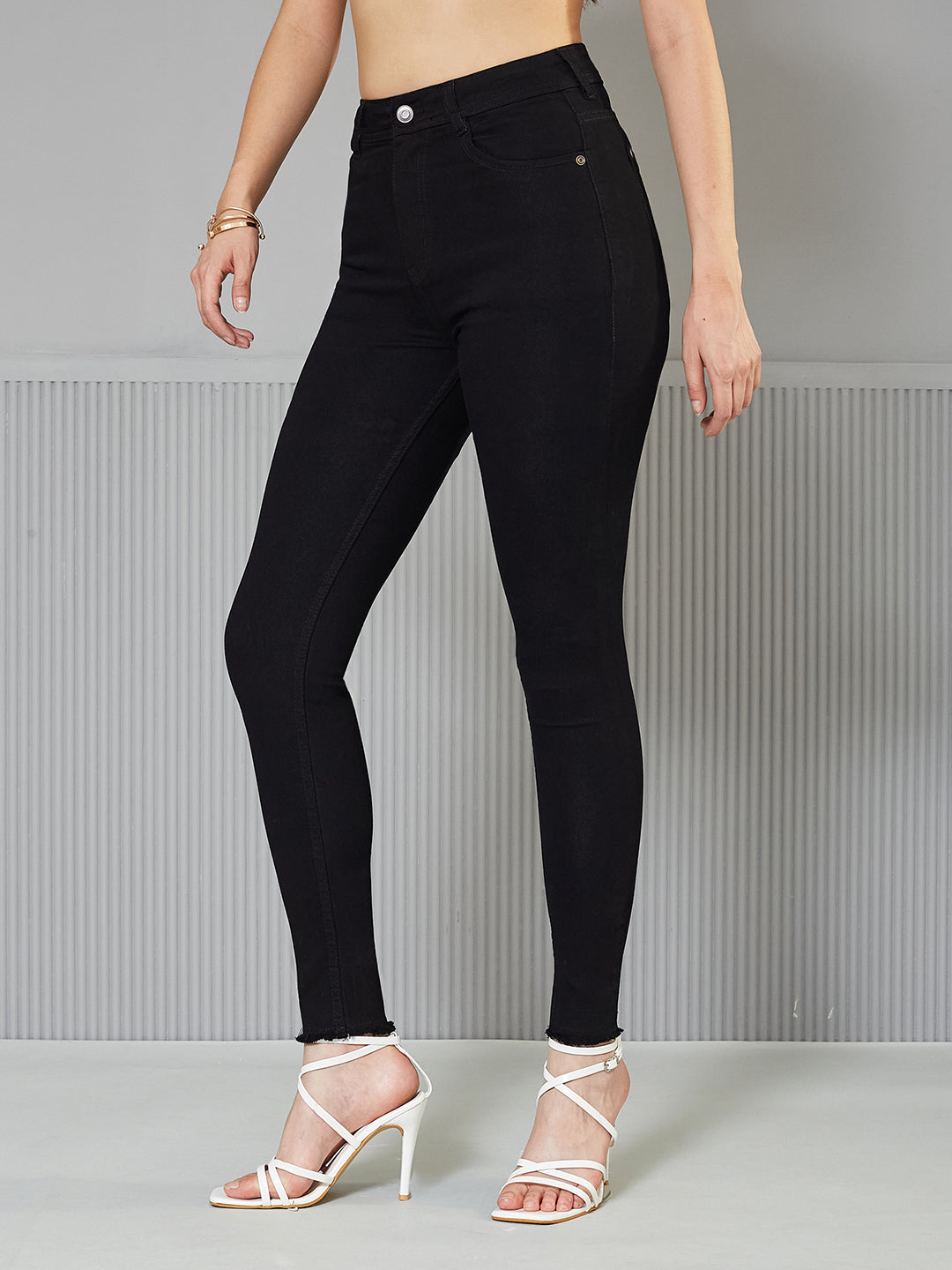 Black Slim-Fit High-Rise Denim Jeans for Women