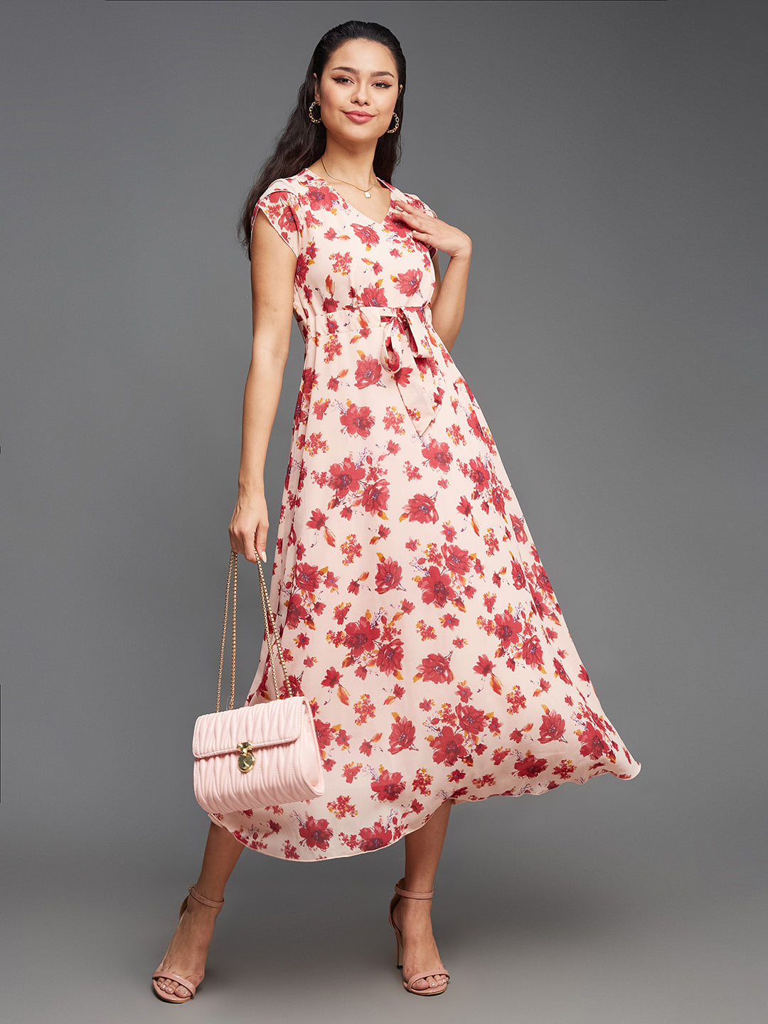 Women's Multicolored-Base-Light Pink V-Neck Short Sleeved Floral Pleated Midi Dress