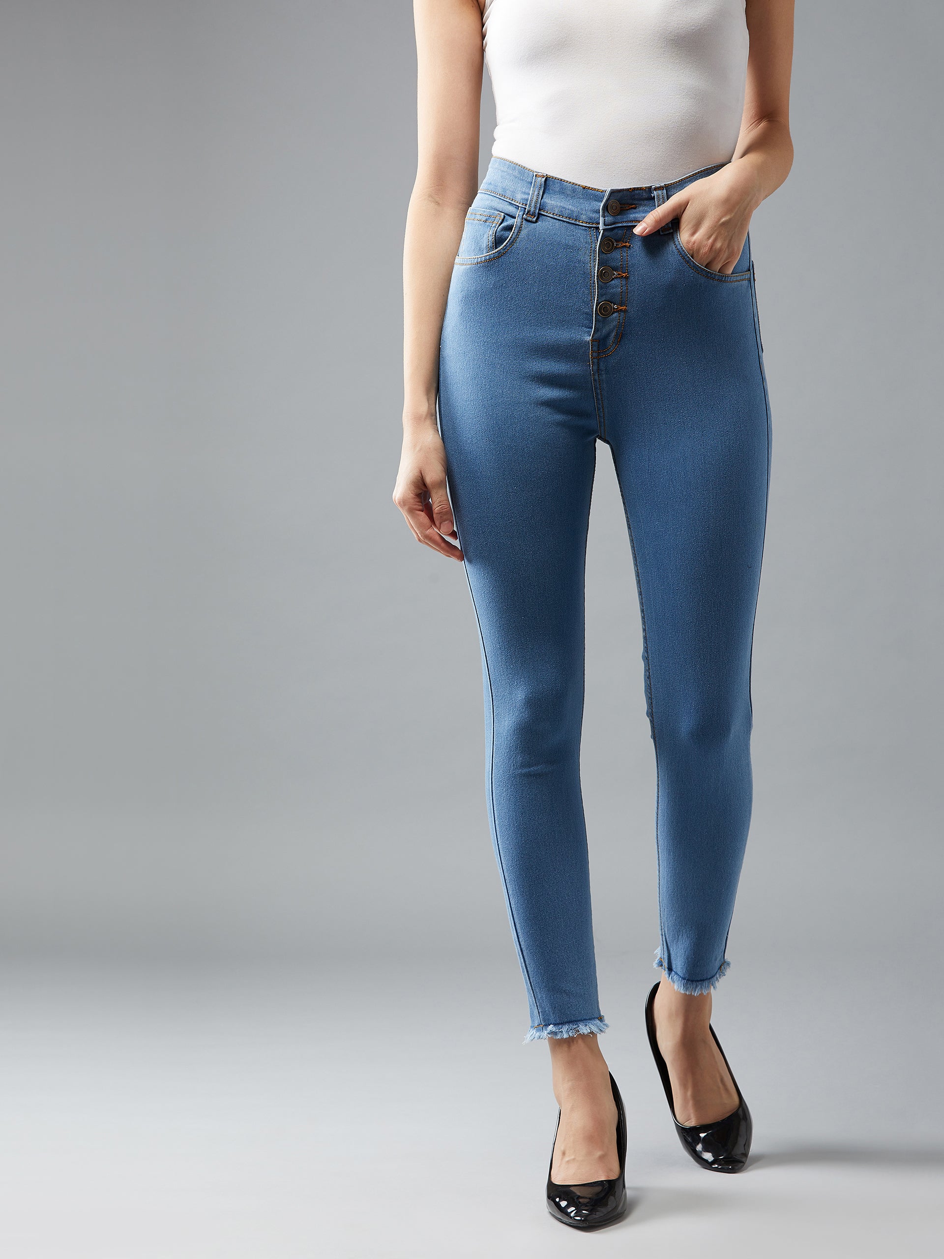 Women's Blue Skinny Solid High-Rise Clean-Look Cropped Fringed Hemline Detailing Stretchable Denim Jeans
