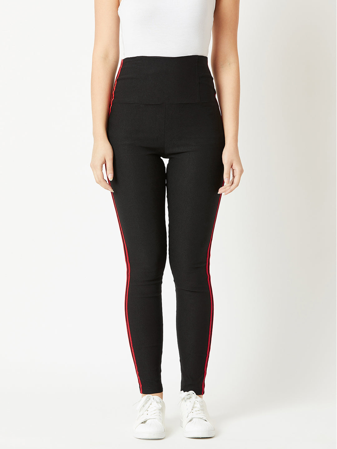 Women's Black Solid Slim Fit Knitted Regular Length Twill Tape Detailing High Waist Jeggings