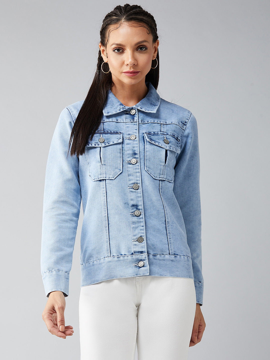 Women's Light Blue Collared Full Sleeves Solid Buttoned Denim Jacket