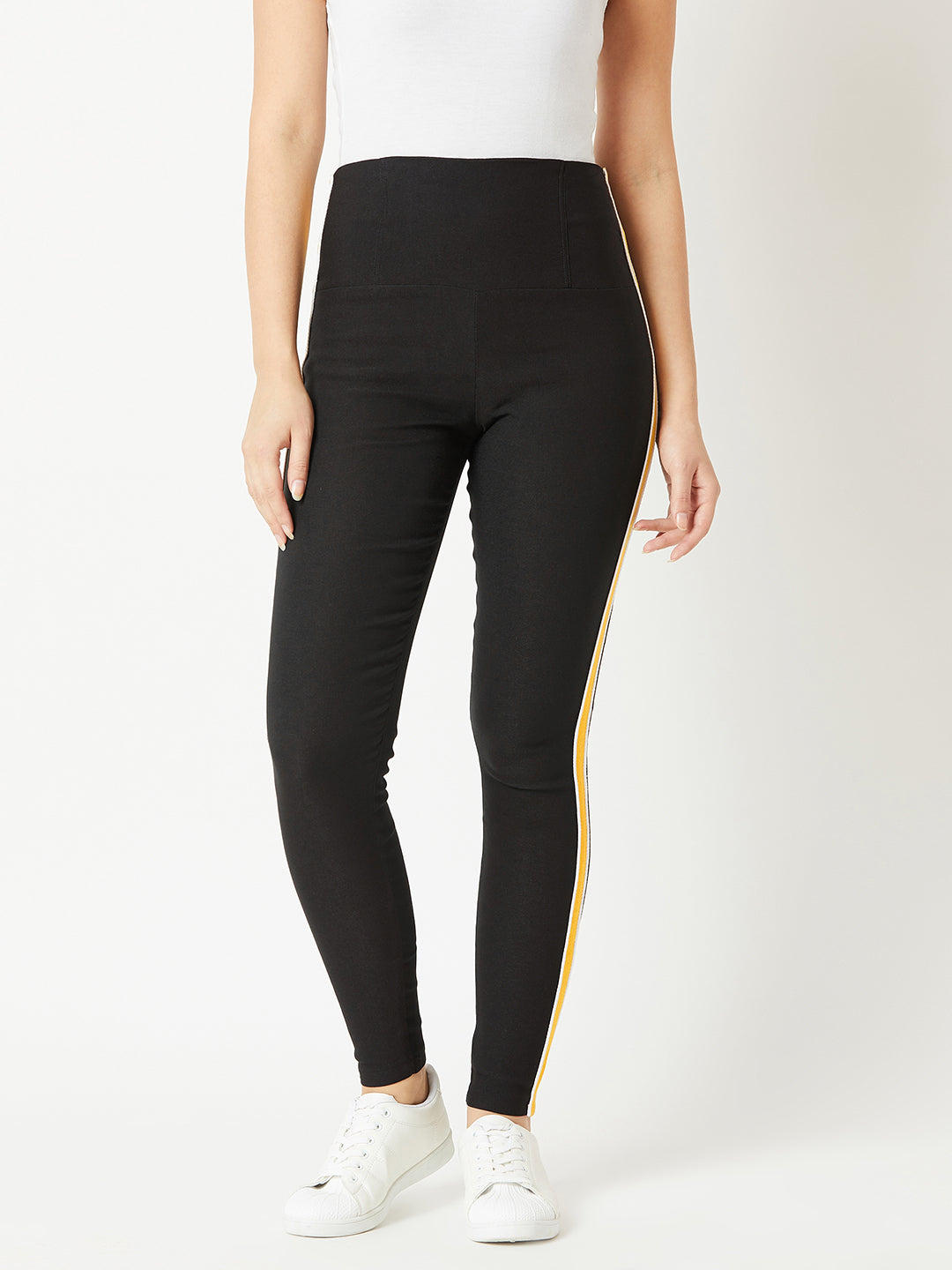 Women's Black Solid Regular Length High Waist Knitted Slim Fit Twill Tape Detailing Jeggings