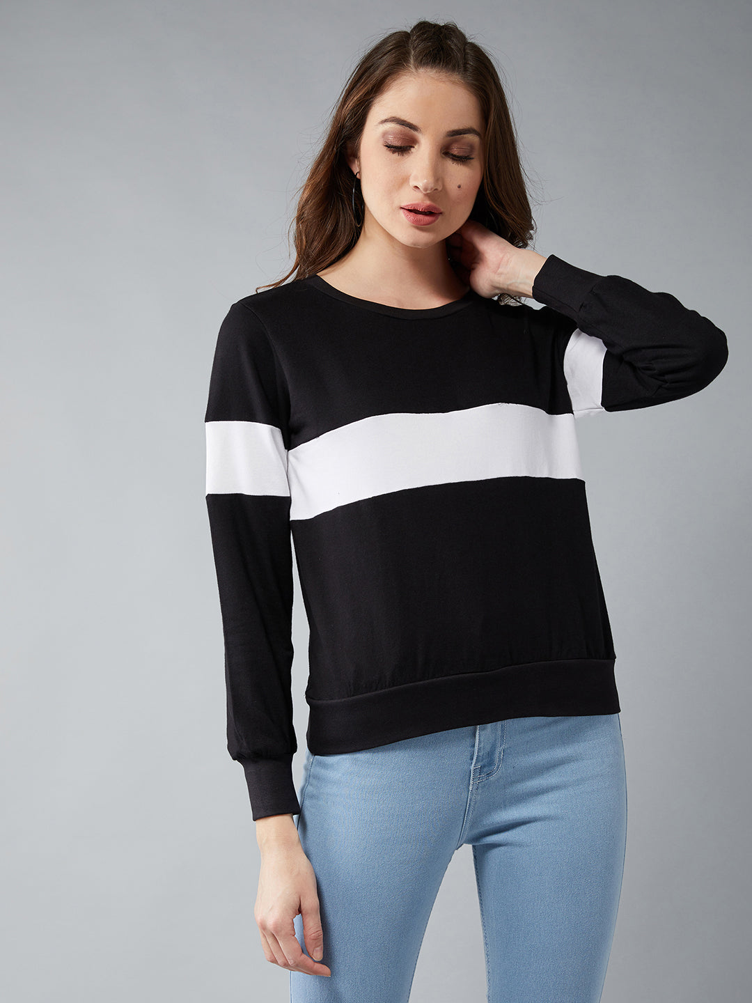 Women's Black Round Neck Full Sleeves Cotton Solid Boxy Colorblock Sweatshirt