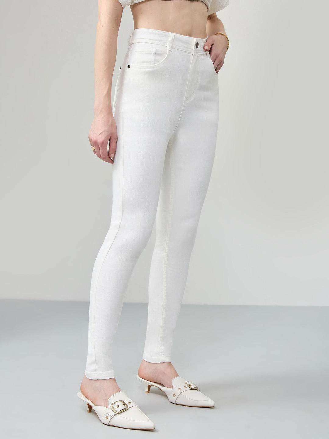 White Skinny high-rise Bleached Stretchable Denim Jeans for Women