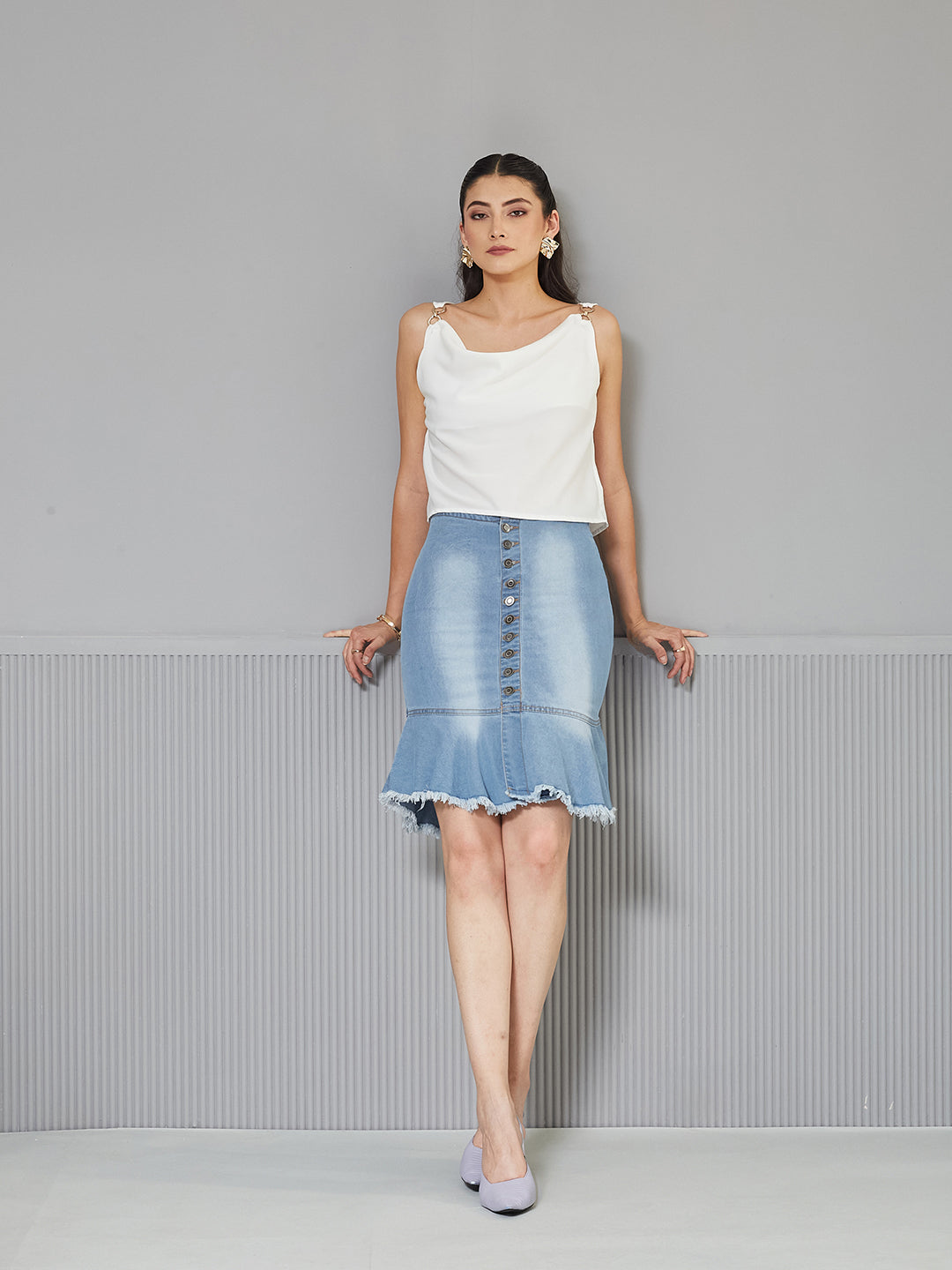 Women's Blue Regular Fit Mid-Rise Midi Light Weight Denim Skirt