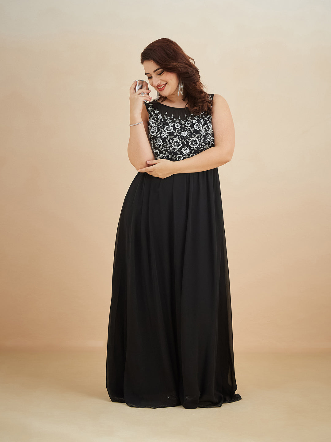 Black Boat-Neck Sleeveless Solid Embellished Maxi Dress for Women