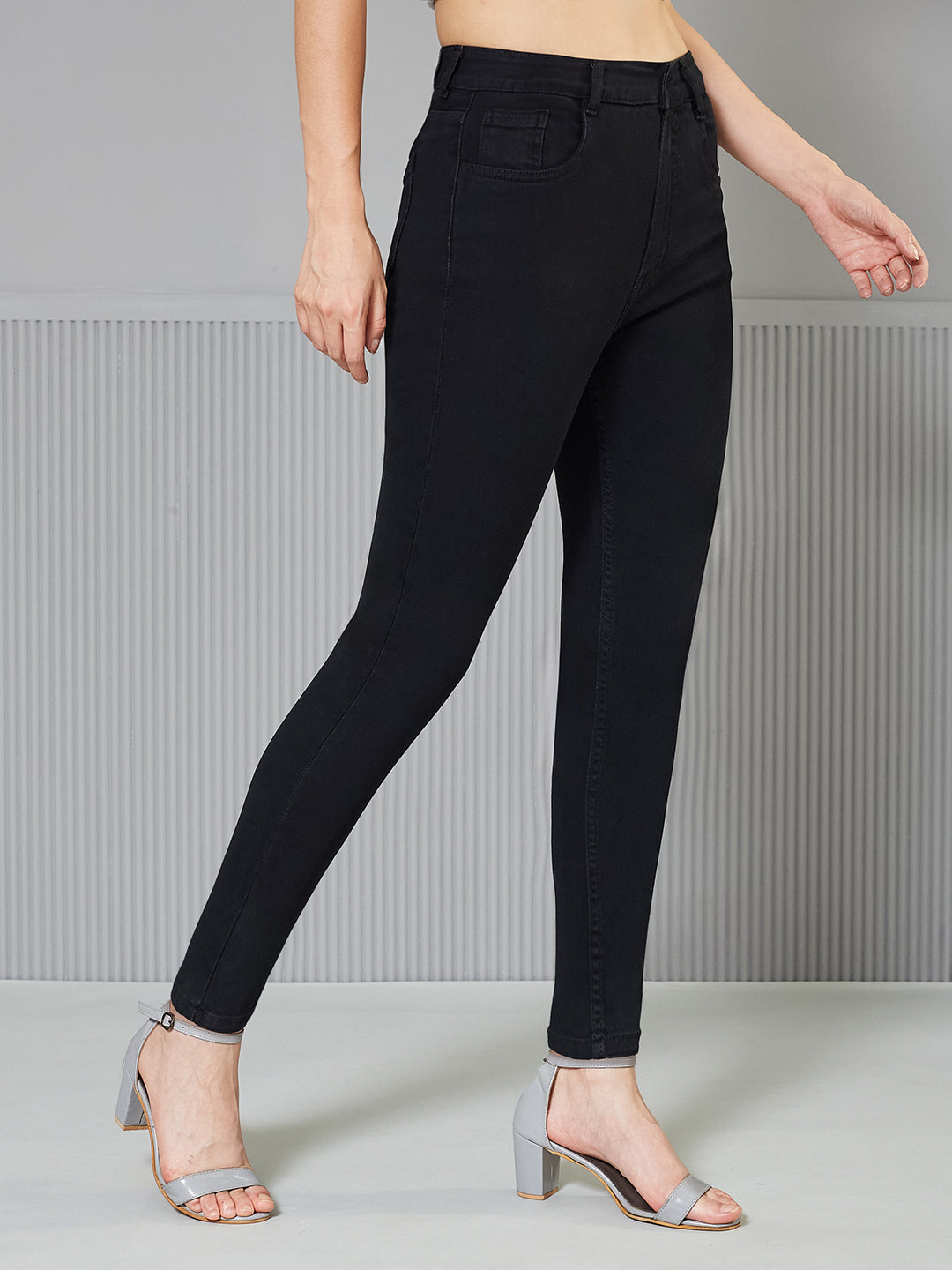 Black Skinny-Fit High-Rise Regular Stretchable Denim Jeans for Women