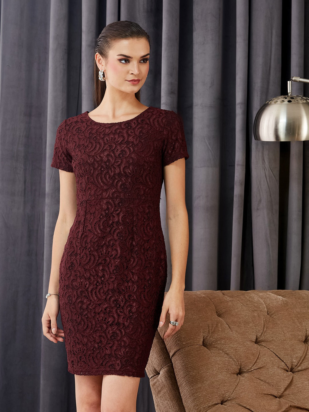 Wine Round Neck Half Sleeve Self Design Bodycon Knee-Long Lace Dress for Women