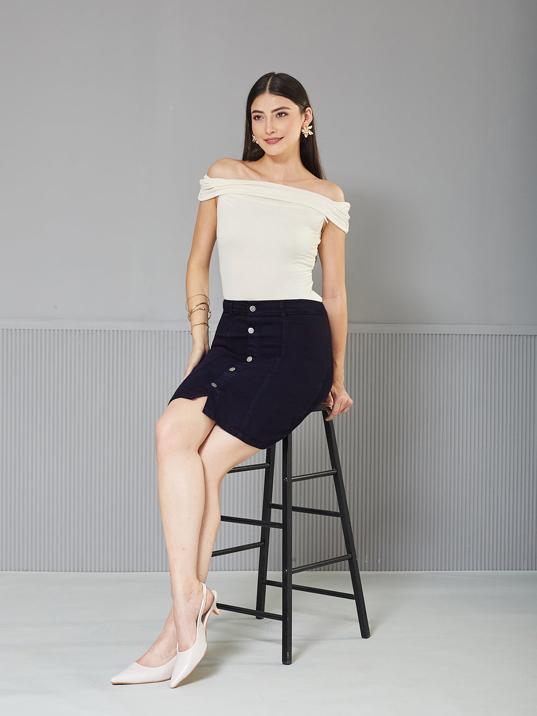 Navy-Blue Stretchable Solid A-line Mini Denim Skirt for Women