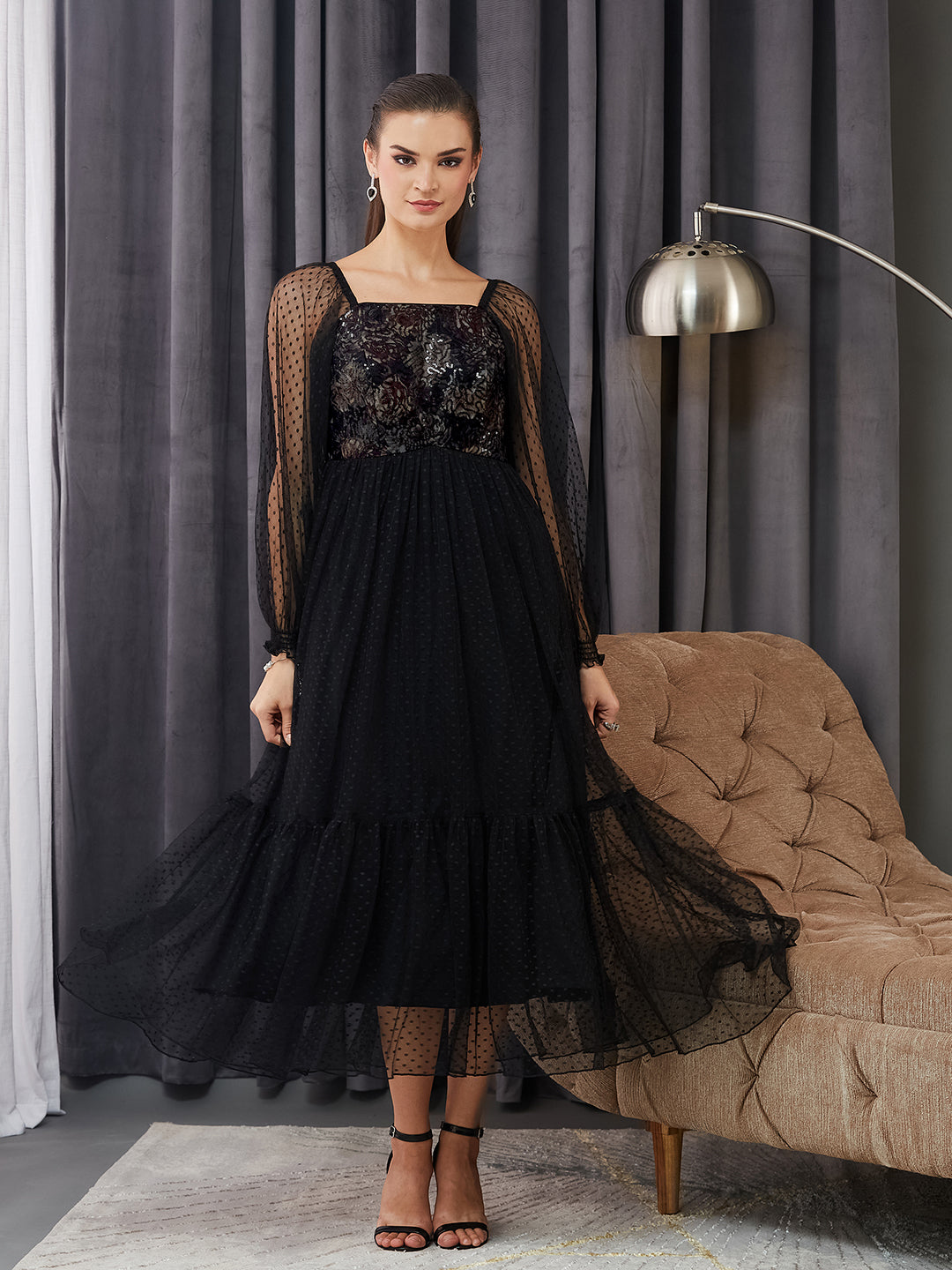 Women's Black Square Neck Raglan Sleeve Floral Tiered Midi Dress