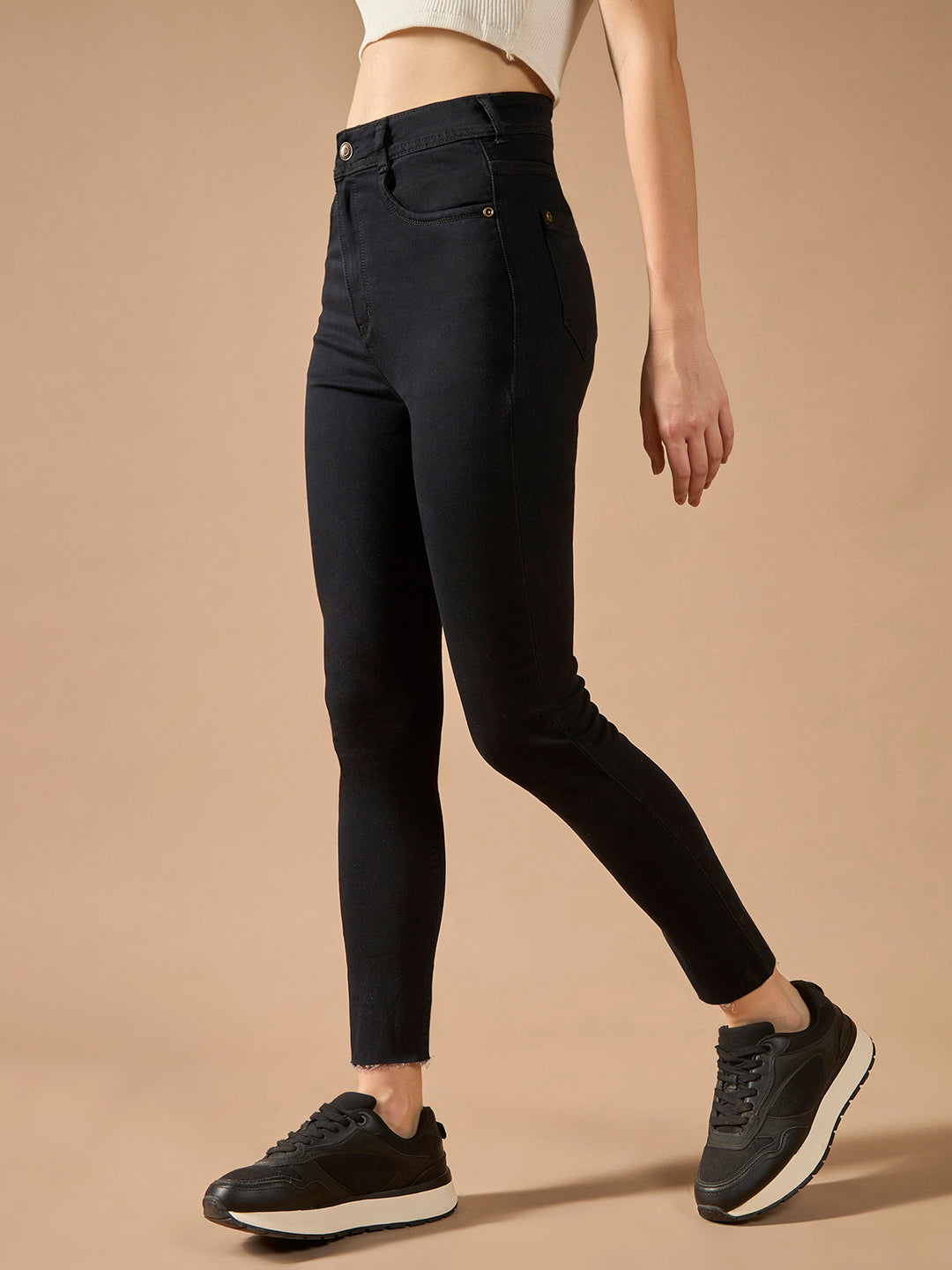Women's Black Slim-Fit High-Rise Clean-Look Cropped-Length Stretchable Denim Jeans