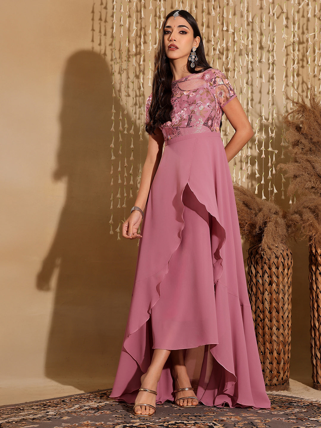 Women's Multicolored-Base-Dusty Lavender Round Neck Short Sleeve Floral Layered Georgette Midi Dress