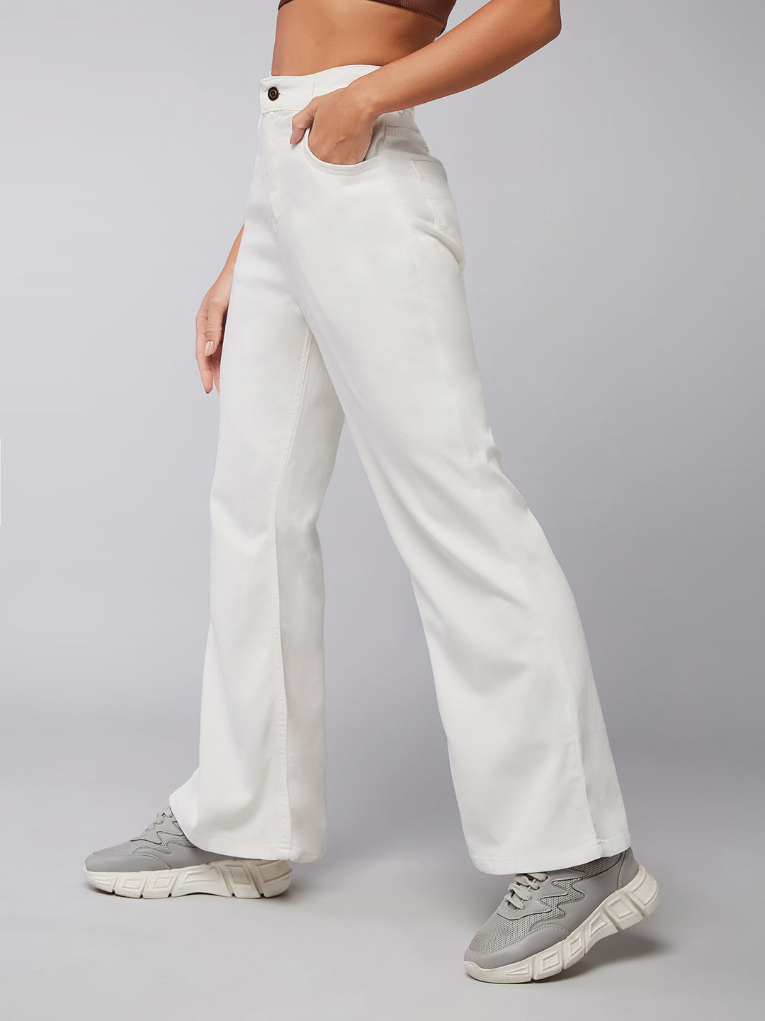 White Bootcut High-Rise Clean-Look Regular Stretchable Denim Jeans for Women