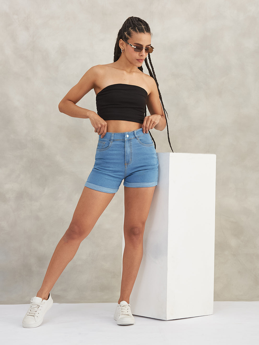 Women's Blue Relaxed-Fit Mid-Rise Denim Shorts