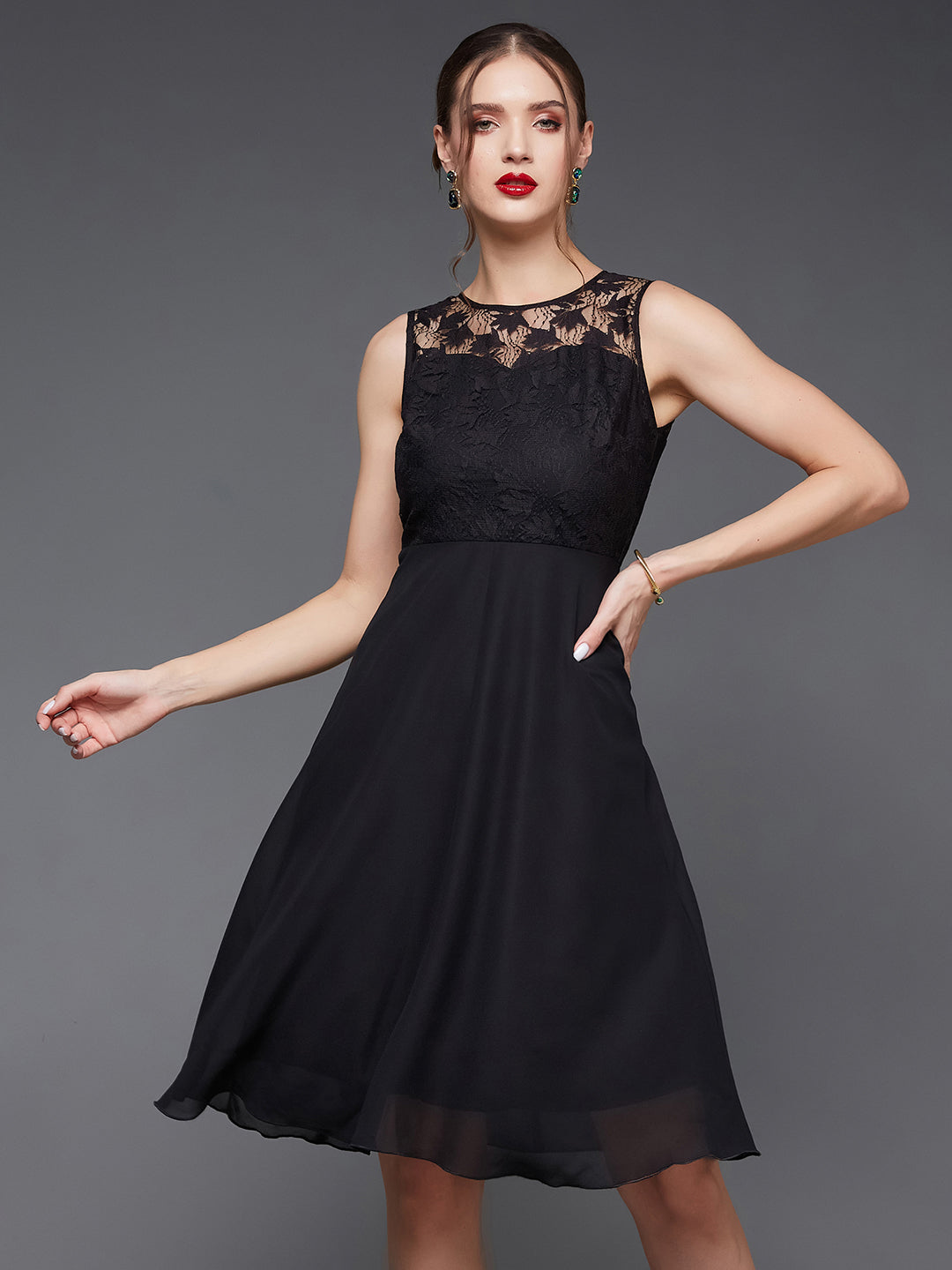 Black Round Neck Sleeveless Solid Mini Lace Skater Dress for Women