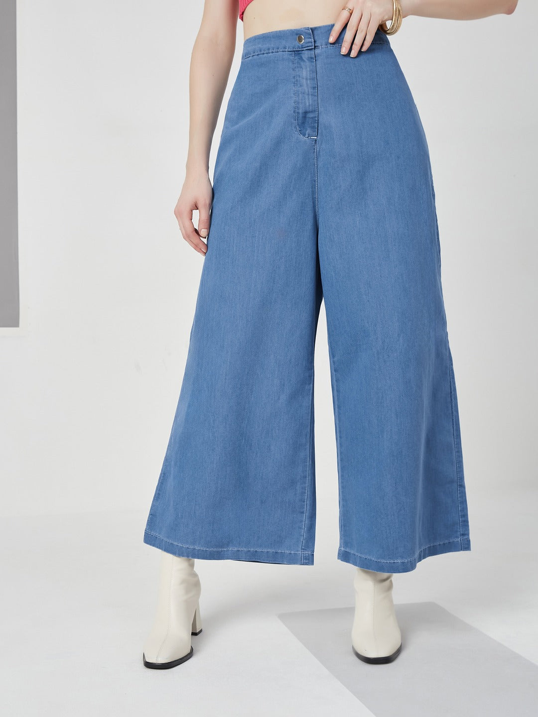 Blue Flared Wide-Leg high-rise Non Stretchable Light Weight Denim Pants for Women