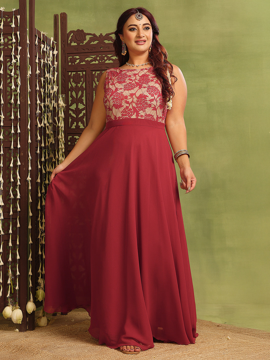 Women's Brick Red & Dusty Green Boat Neck Sleeveless Self-Design Lace-Overlaid Regular Dress