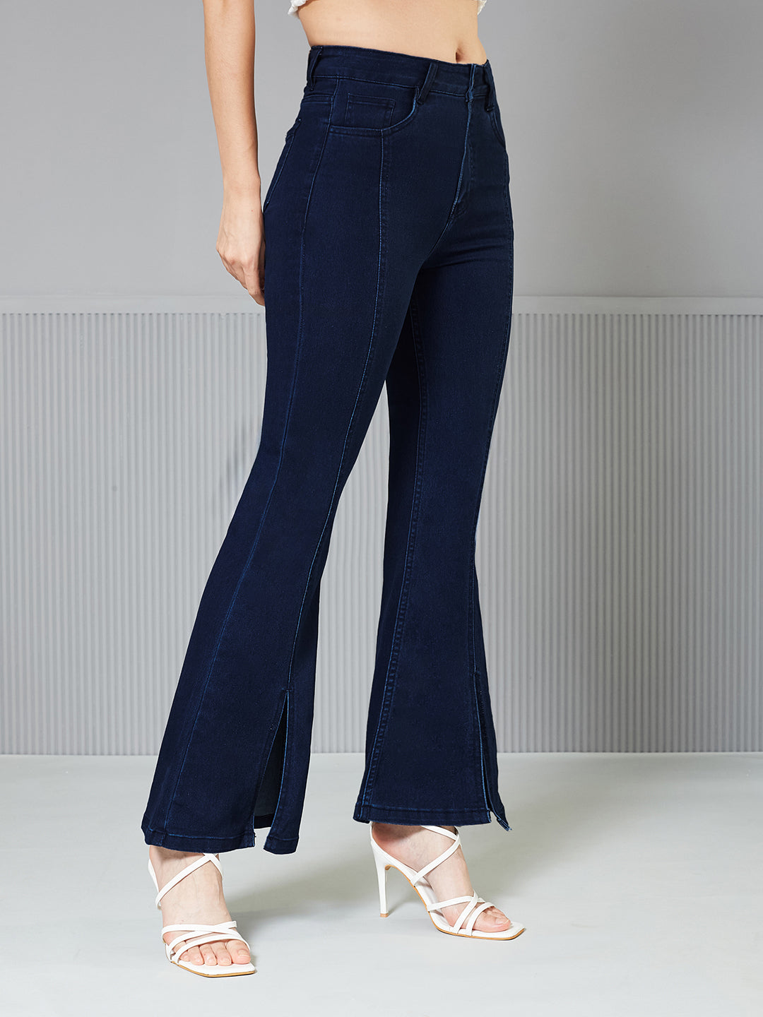 Women's Navy Blue Bootcut High-Rise clean-look Regular Stretchable Denim Jeans