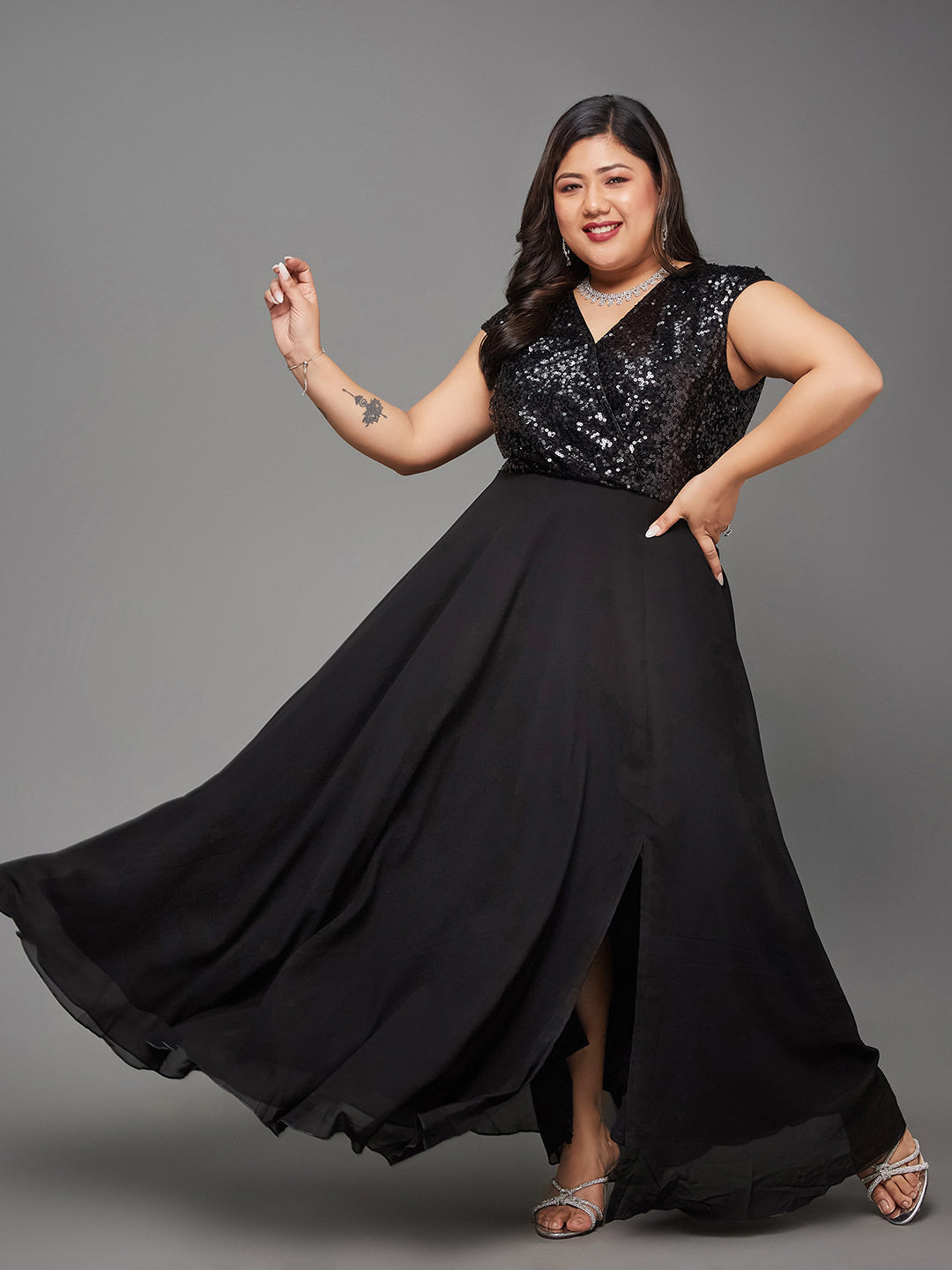 Black Sleeveless Fit and Flare Sequinned Maxi Dress for Women