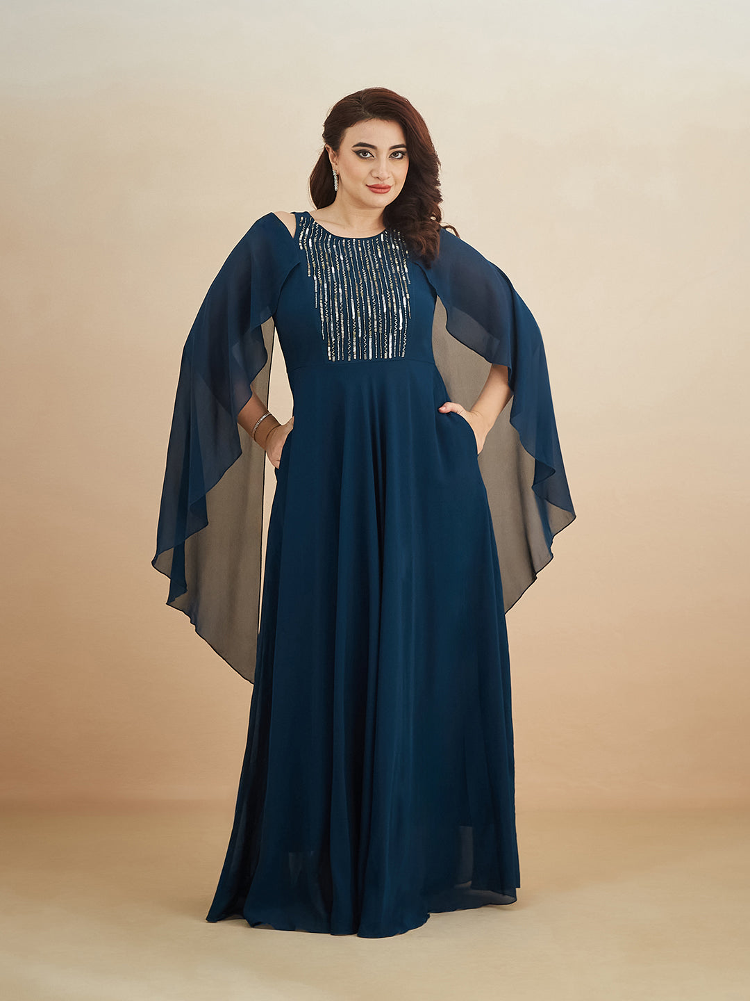 Teal Solid Relaxed Fit Round Neck Sleeveless Maxi Dress for Women
