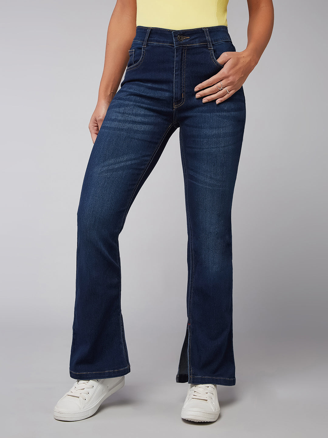 24/7 Comfort 24/7 Comfort Blue Semi-Bootcut Mid-Rise Stretchable Denim Jeans