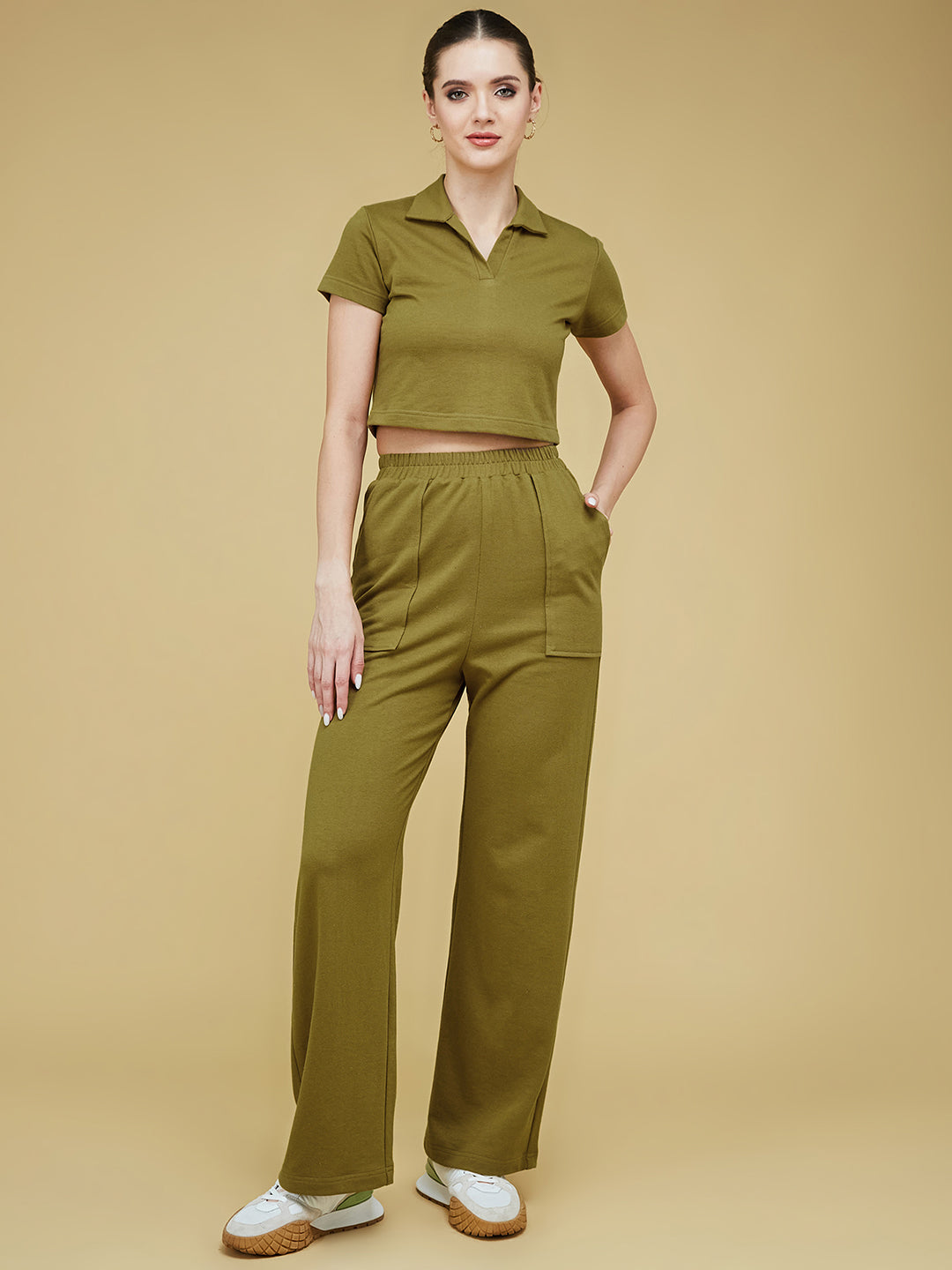 Women's Olive Green Shirt Collar Short Sleeve Solid Regular-Length Cotton Sporty Co-Ord Set