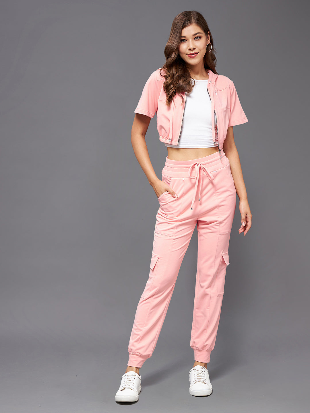 Women's Peach Round Short Polyester Solid Crop Regular Co-ord Set