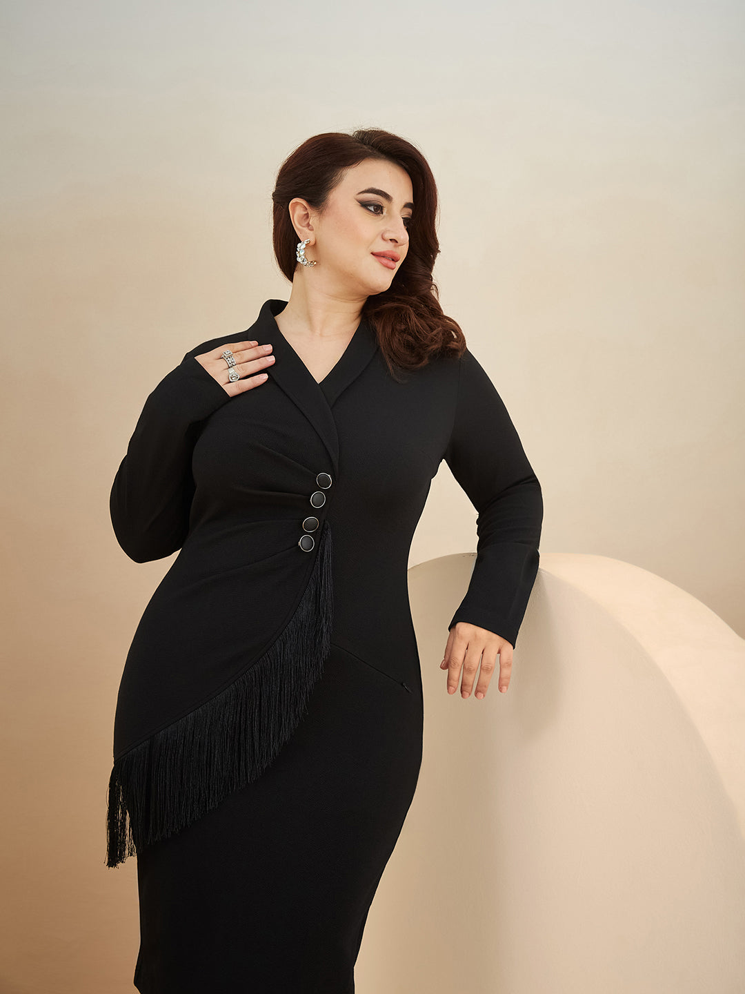 Black Solid Collared Neck Full Sleeve Polyester Bodycon Knee Length Dress for Women