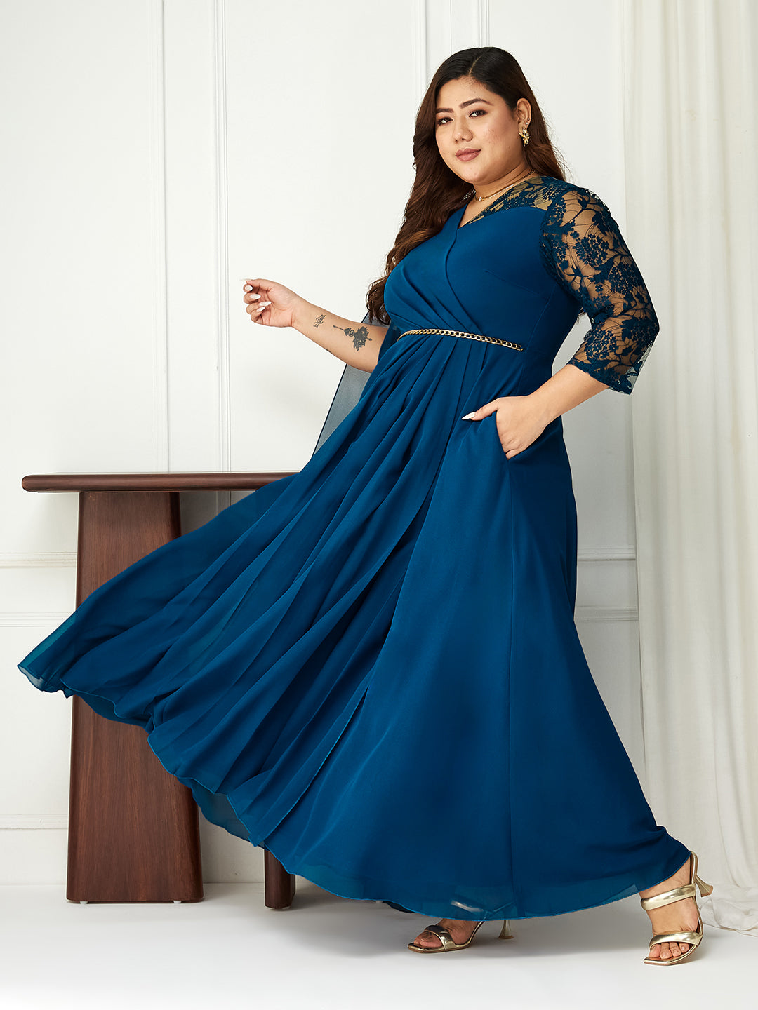Royal Blue Assymetric Long Sleeves Lace Maxi Dress for Women