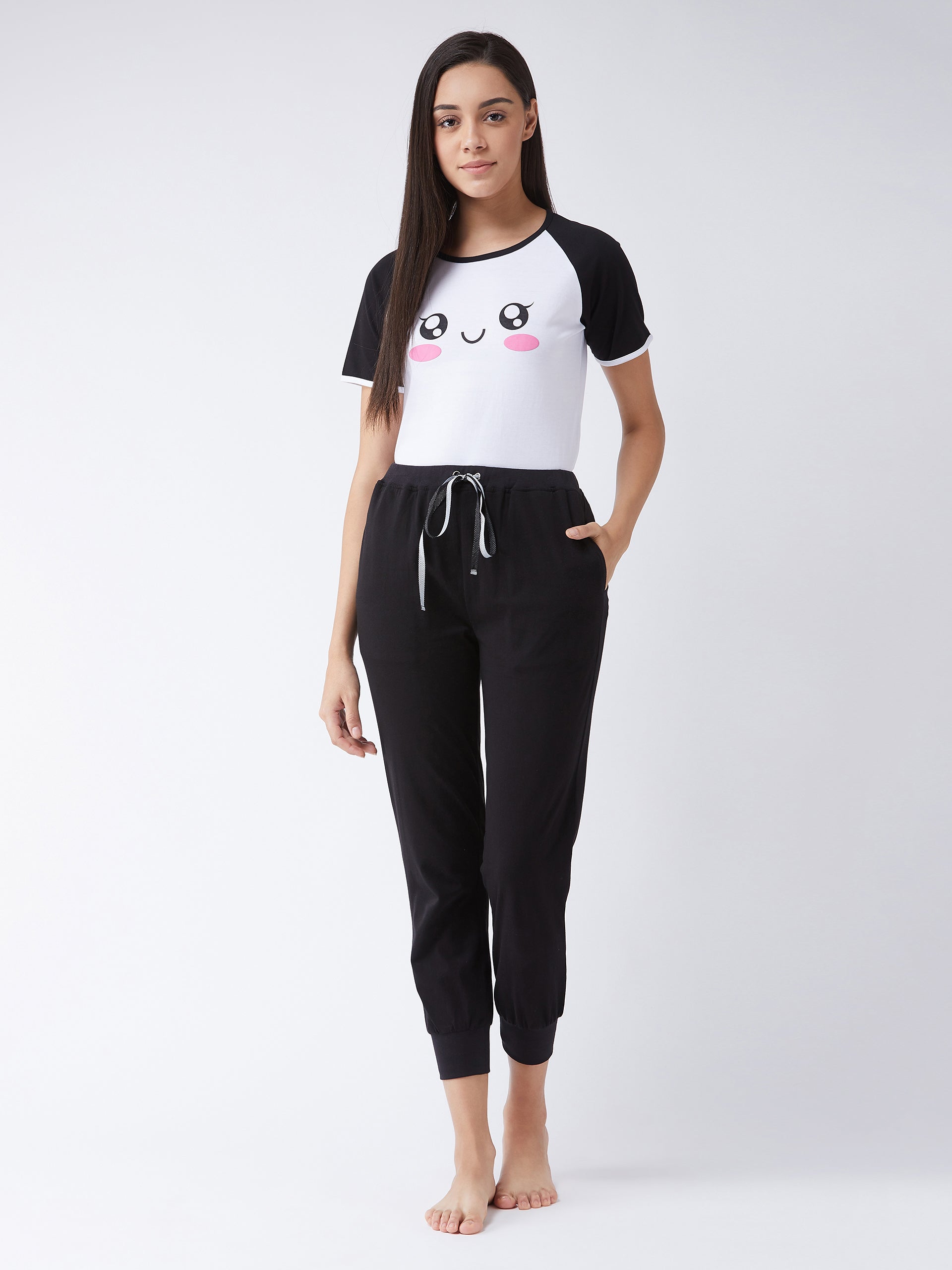 Women's White and Black Round Neck Short Sleeves Regular length Top & Pyjama Set