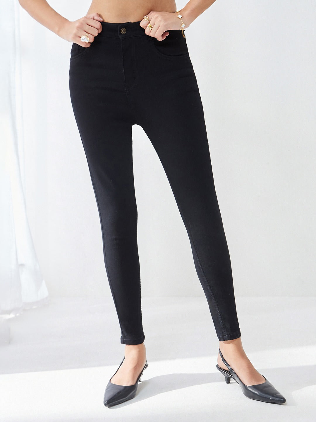 Black OD Skinny High Rise Clean Look Regular Stretchable Denim Jeans for Women