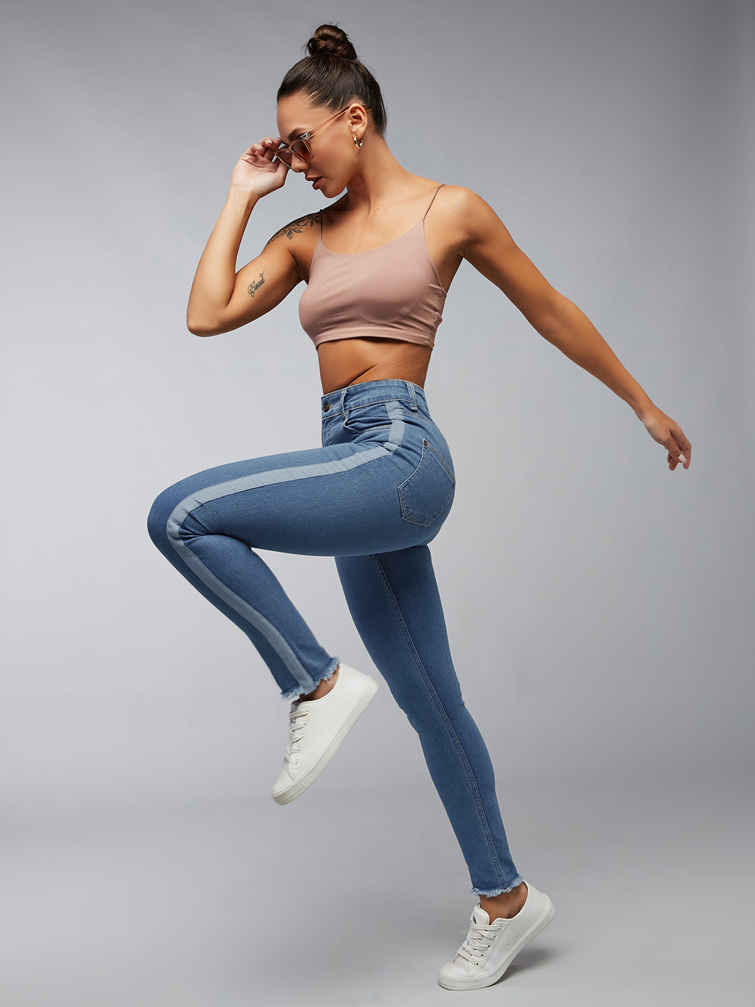 Women's Blue Skinny High-Rise Fringe And Silky Denim Tape Detailing Cropped Denim Jeans