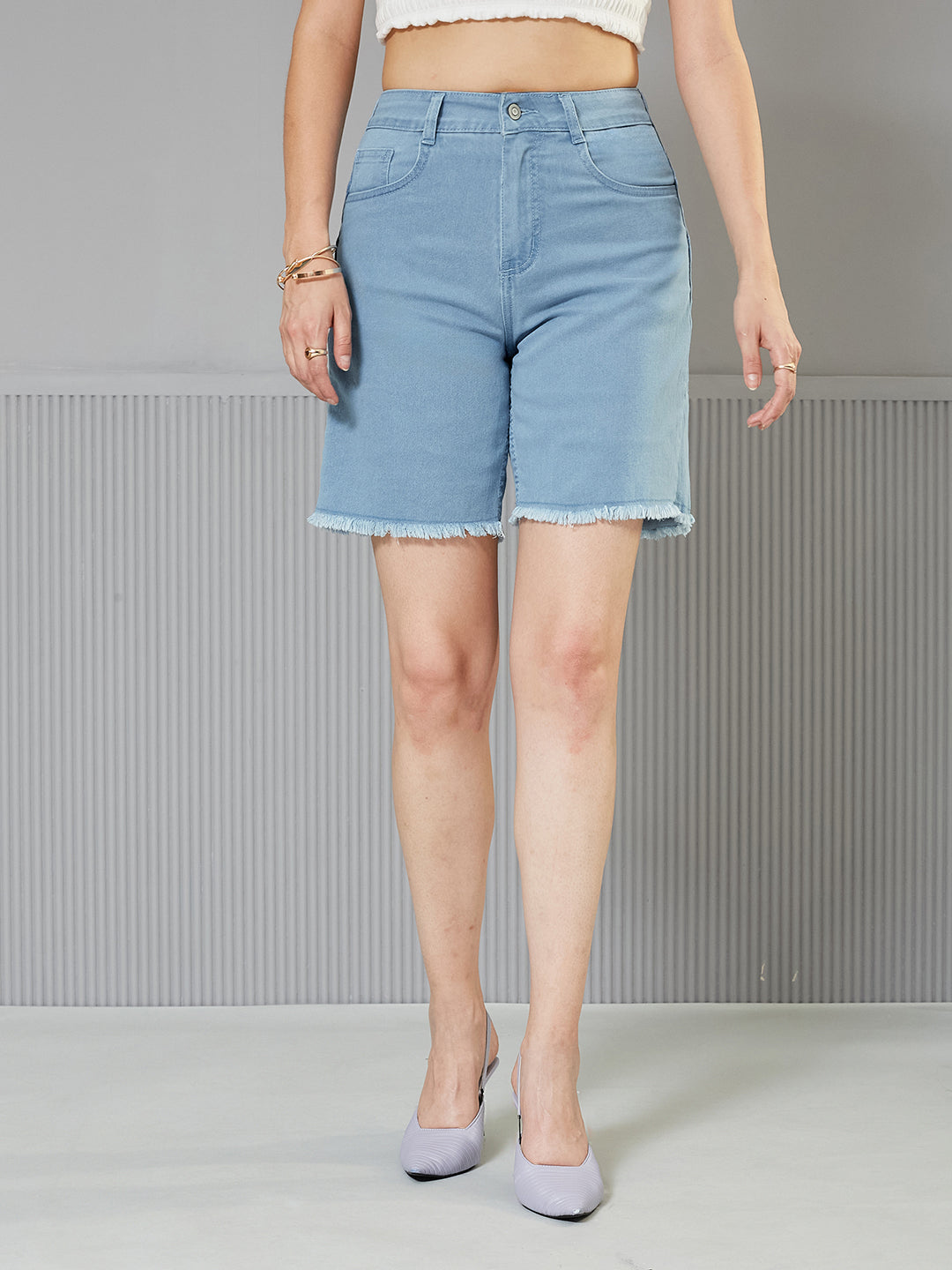 Light-Blue Regular High-Rise clean-look Above Knee Stretchable Denim Shorts for Women