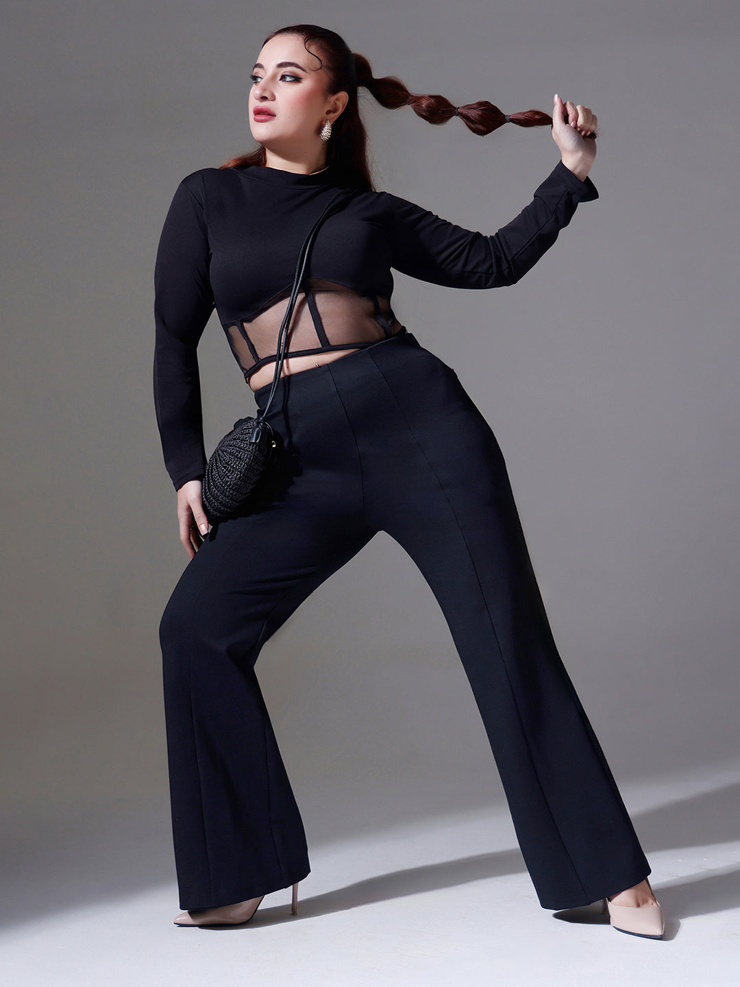 CHASEshape™ Light-Shaping Straight-Fit High-Rise Black Denim Jeans
