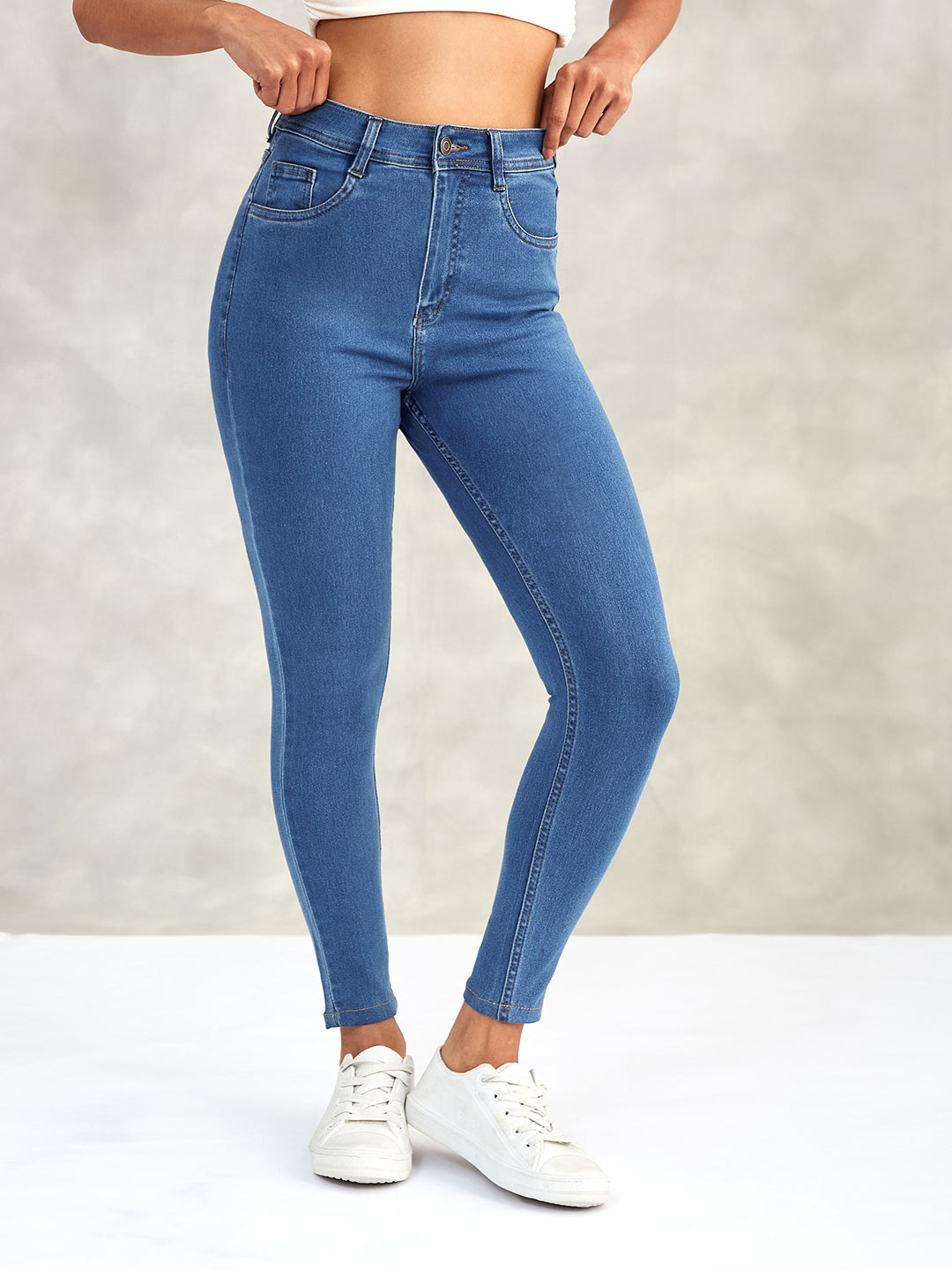 Women's Blue Skinny High-Rise Distressed Cropped Denim Jeans