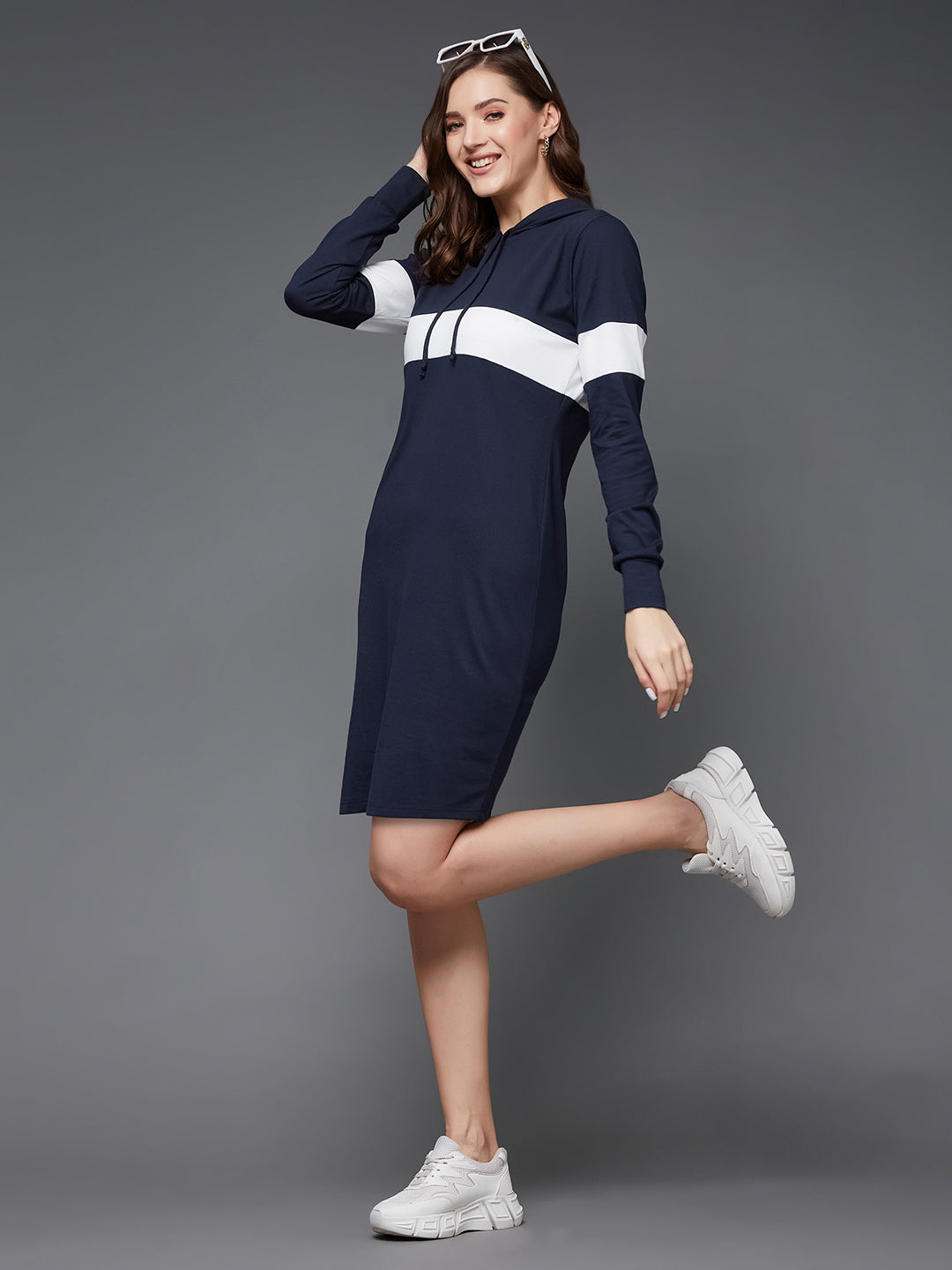 Women's Navy Blue and White Round Neck Full Sleeve Solid Knee-Long Hooded Dress