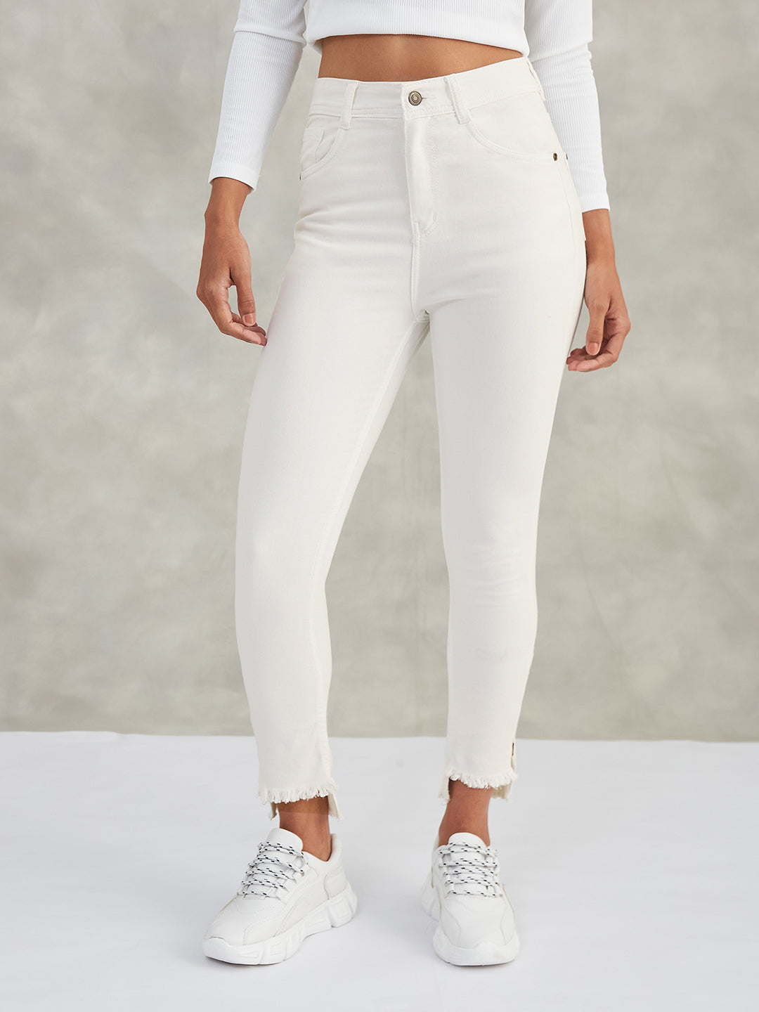 Women's White Skinny High-Rise Side-Slit Raw-Edge-Detailing Cropped Stretchable Denim Jeans