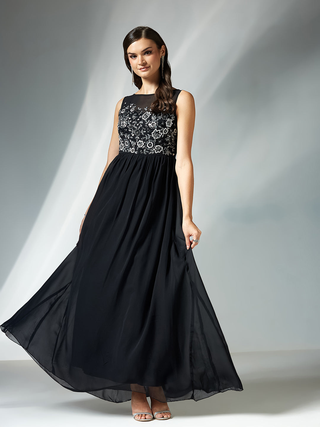 Women's Black Boat Neck Sleeveless Solid Embellished Maxi Dress