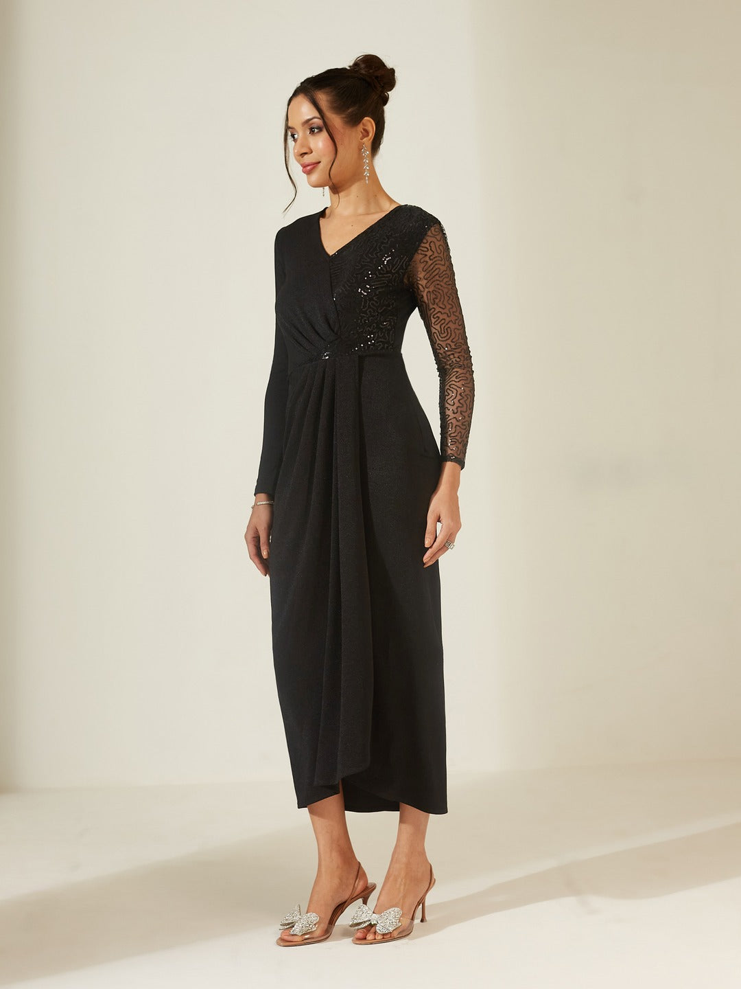 Black V-Neck Full Sleeve Embellished Pleated Longline Dress for Women