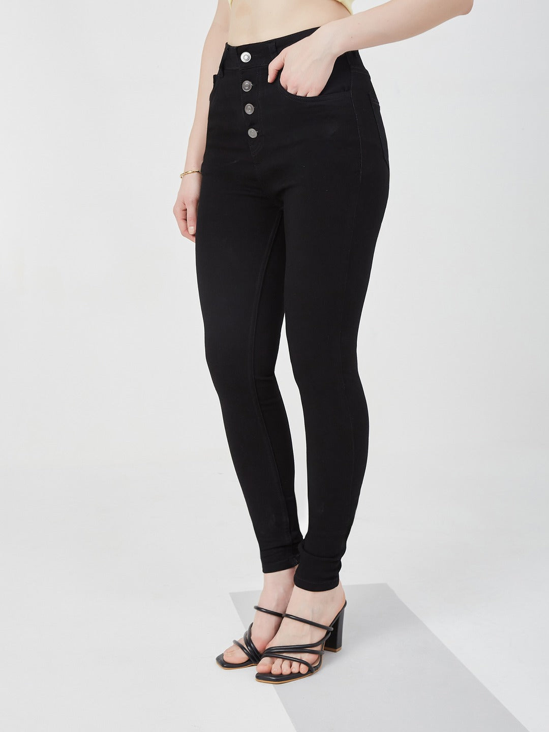Black Skinny Fit high-rise Stretchable Denim Jeans for Women