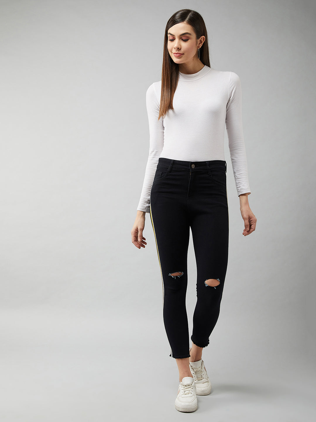 Women's Black Skinny High-Rise Cropped Stretchable Denim Jeans