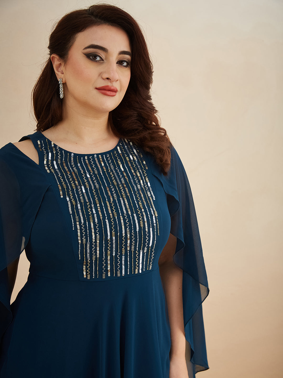 Teal Solid Relaxed Fit Round Neck Sleeveless Maxi Dress for Women