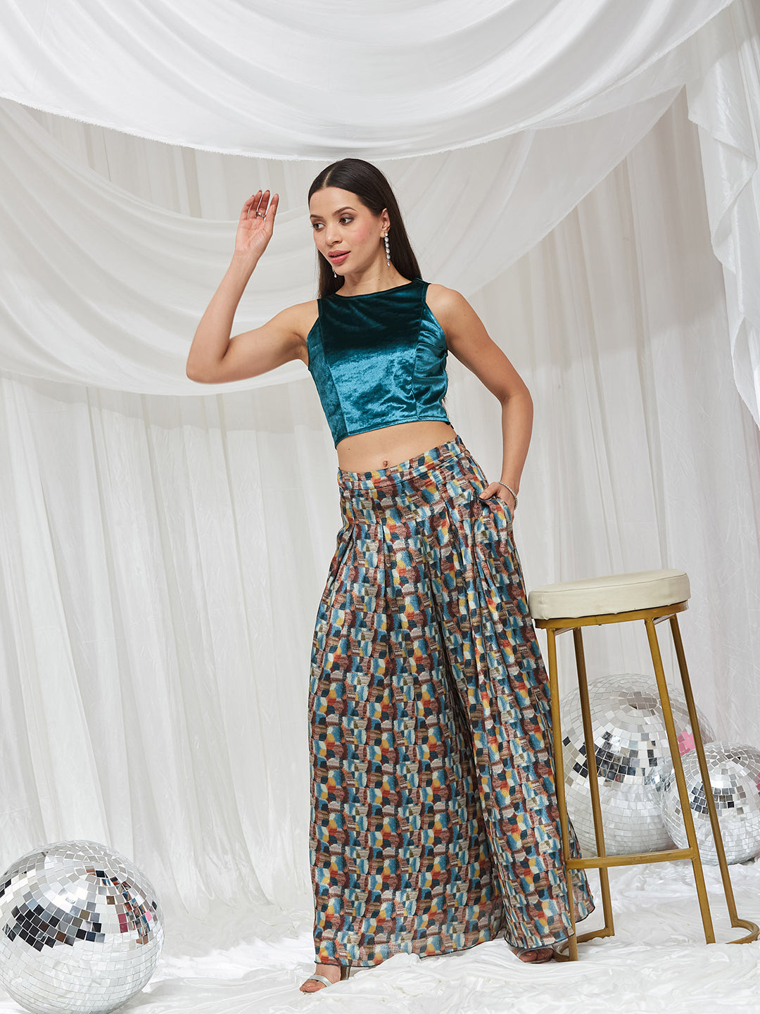 Teal Boat Neck Sleeveless Abstract Pleated Regular-Length Polyester Co-Ord Set for Women