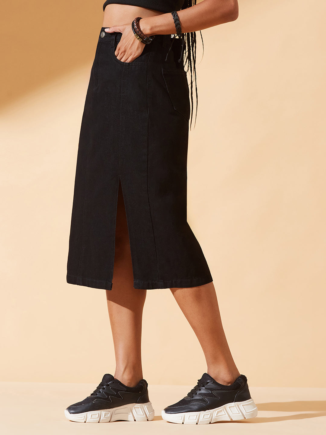 Black Straight-Fit High-Rise Clean-Look Stretchable Denim Midi Skirt for Women